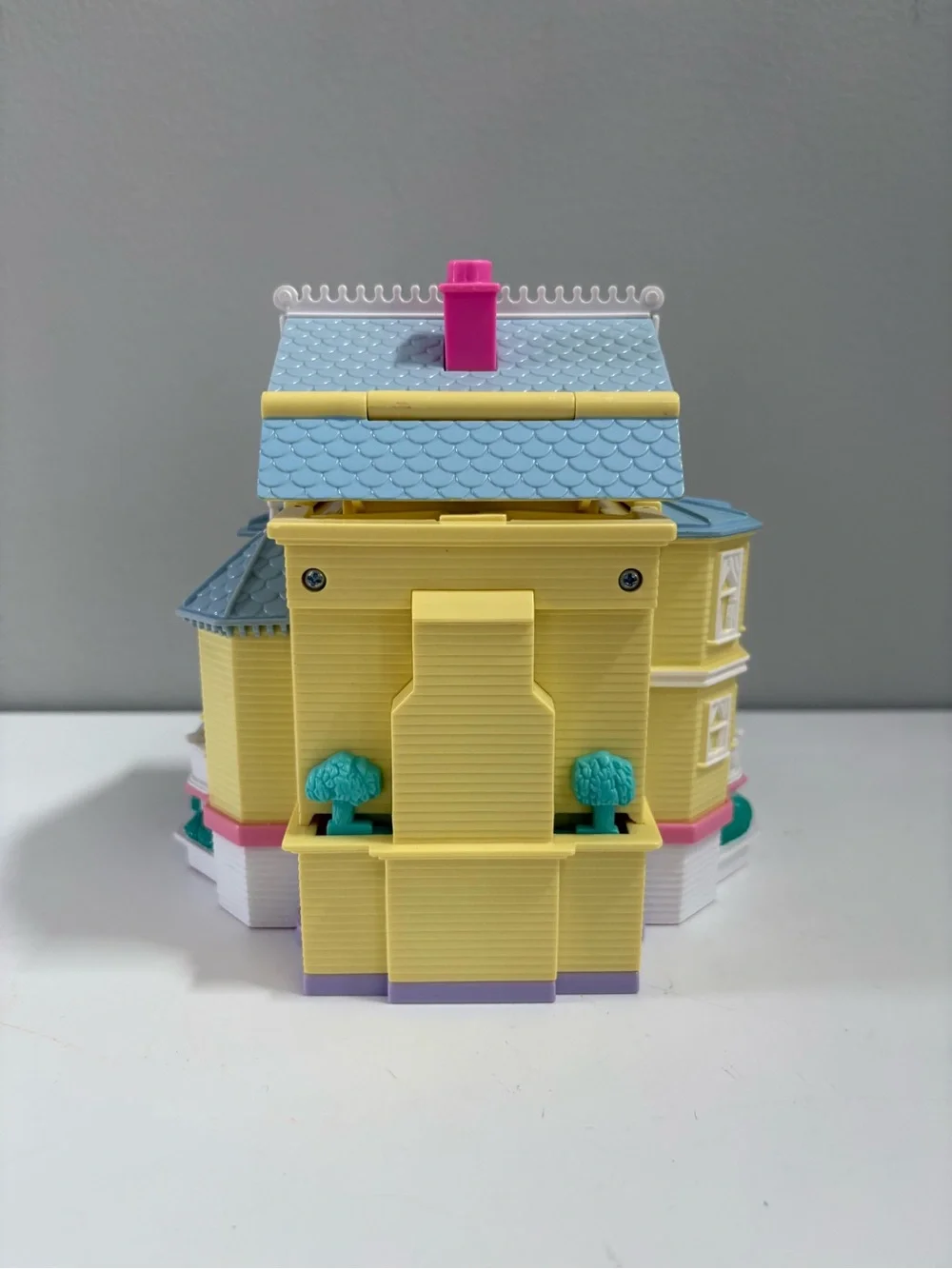 Vintage 1995 Polly Pocket Bluebird Pop-Up Party Clubhouse Mansion Playset